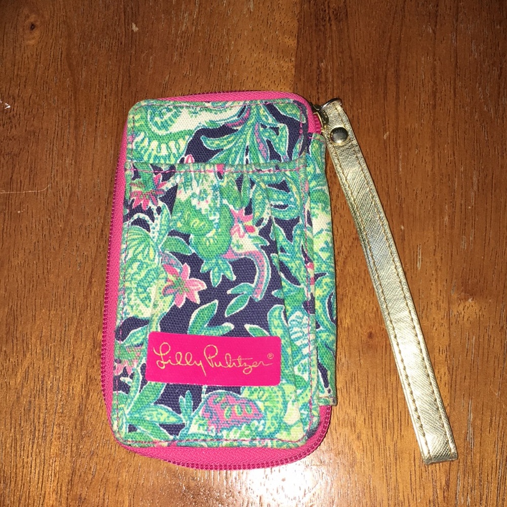 Lilly wristlet
